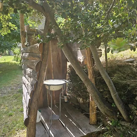 Insolite 롯지 Saint-Germain-de-Calberte